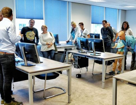 Simwave & VIKAND Launch the World's First Maritime School of Medicine & Public Health - Scrubs | The Leading Lifestyle Magazine for the Healthcare Community - Vimarsana News