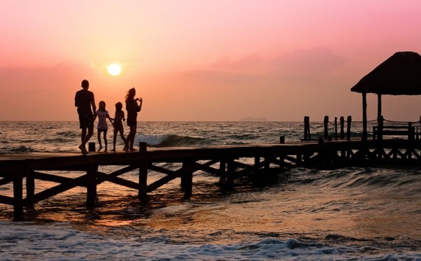 family-pier-man-woman-39691