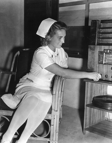 nurse-radio